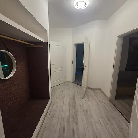 1 Angels O K B Άλτενμπουργκ